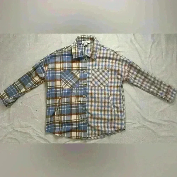 L.I.F.E love is for Eternity button down size M - Picture 1 of 3